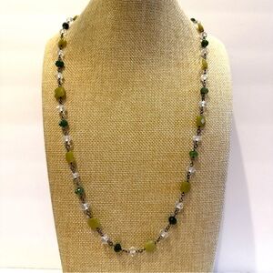 Silpada Necklace - Sterling Silver .925 w/ green & clear faceted glass beads